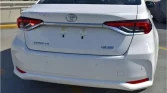 Toyota Corolla 2025 Blanche – Élégance, Performance et Efficience Hybride